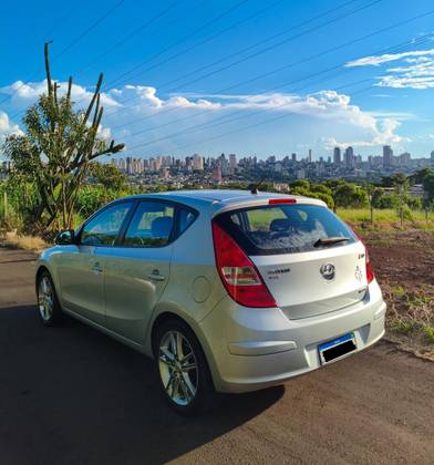 HYUNDAI I30 2.0 MPFI GLS 16V GASOLINA 4P AUTOMÁTICO